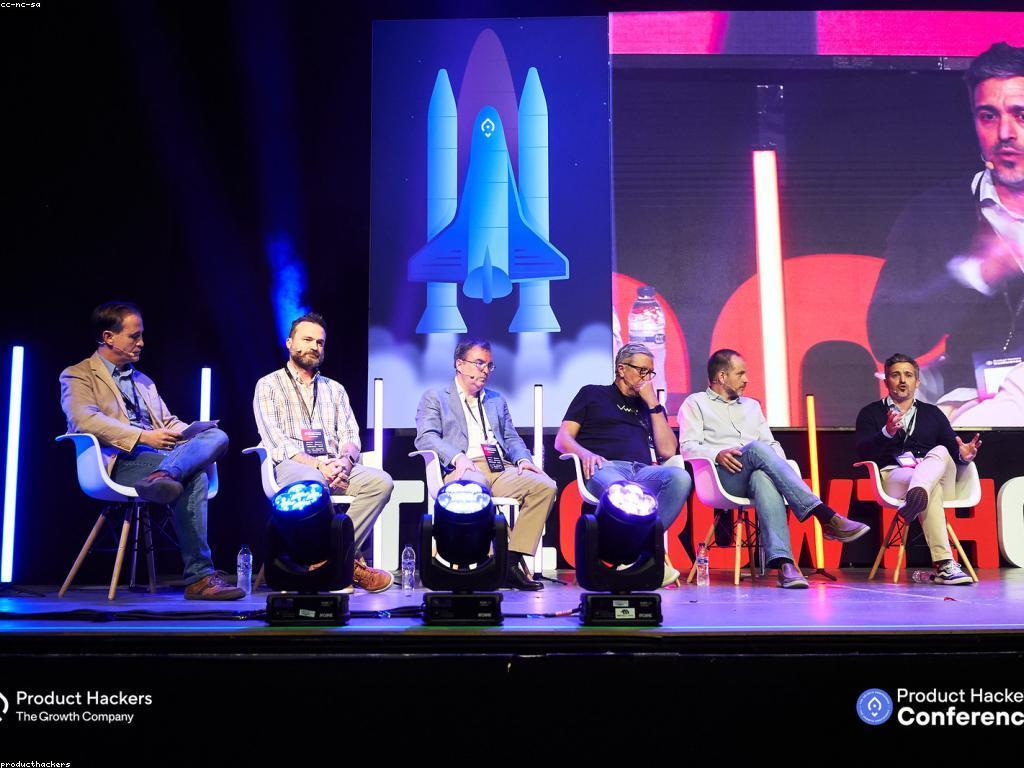 ពិនិត្យក្រុមហ៊ុន: ការវិភាគ និងការប៉ាន់ប្រមាណ